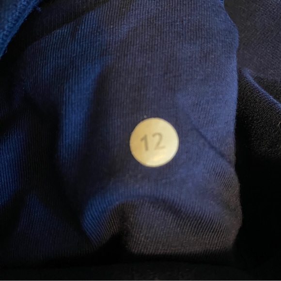 Lululemon Scuba Hoodie Sz 12 Navy - Picture 3 of 3